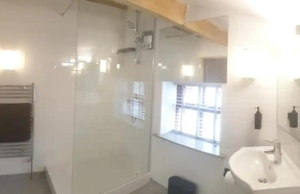 Pemberton - Turnbridge Guest House Burnley Esterno foto
